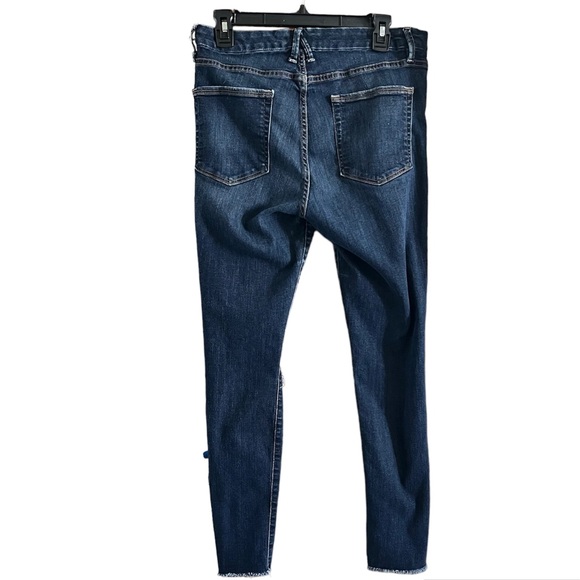 GOOD AMERICAN Good Legs Skinny Jeans - Size 12 - Picture 2 of 5